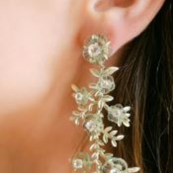 Nicola Bathie earrings green & petal pink belgravia chinoiserie vine - Picture 2 of 2